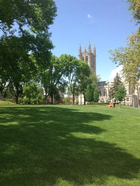THE 10 CLOSEST Hotels to Trinity University .